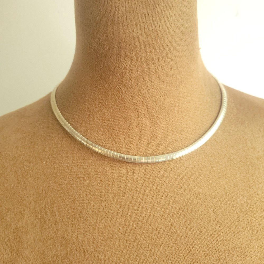 Vintage Silver Tone Omega Chain Choker Necklace 14 Inch Y2K